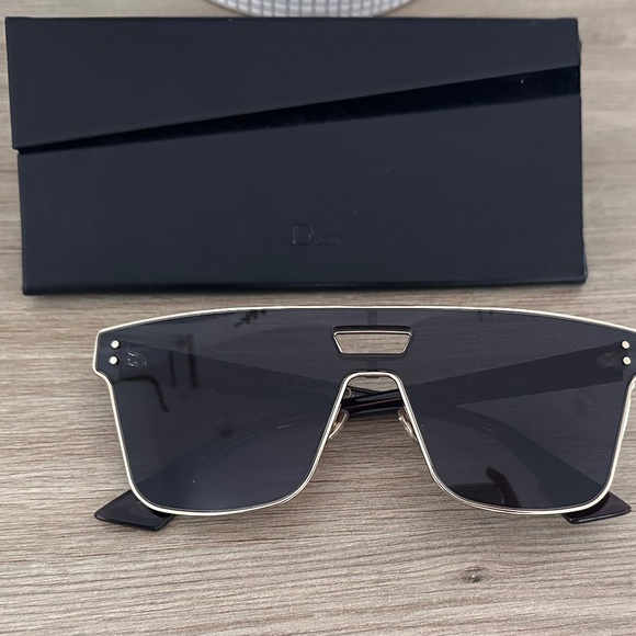Dior sunglasses - Picture 1 of 7